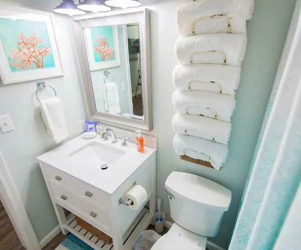 Grand Unit 313 Apartment