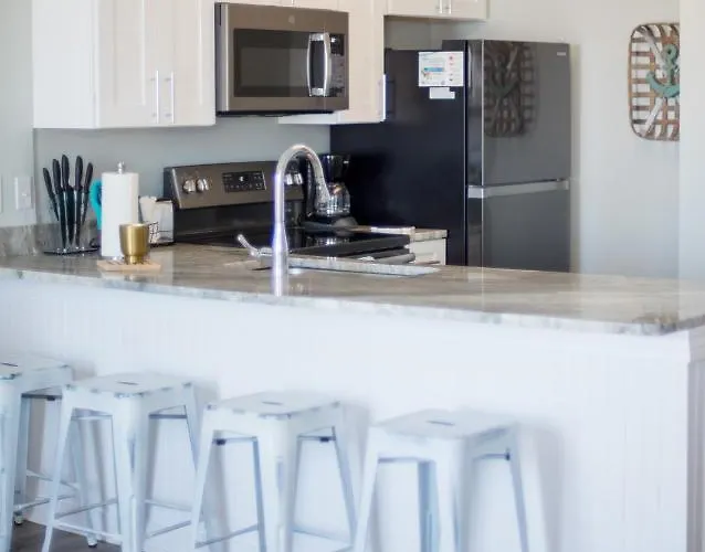 Grand Unit 313 Apartment